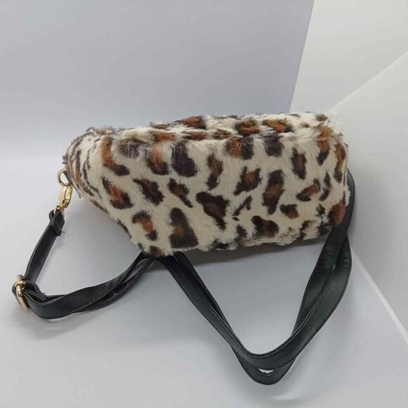 Pompompurin sanrio animal print faux fur shoulder bag - Picture 8 of 9